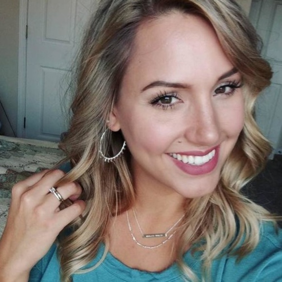 Stella & Dot | SILVER Shimmering Delicate Petal Hoops - Picture 3 of 10